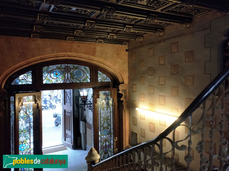 Barcelona - Diputació, 183-185 (Foto: Anna Corcoll, 2019) Barcelona - Diputació, 183-185