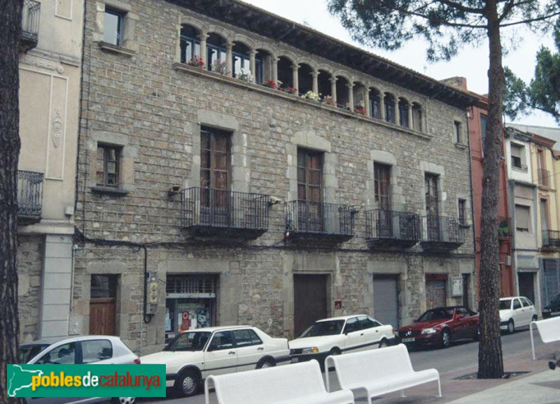 Sant Celoni - Can Ramis - Germà Garcia, 2002 (Foto: Germà Garcia -Calaix.gencat.cat-, 2002) Sant Celoni - Can Ramis - Germà Garcia, 2002