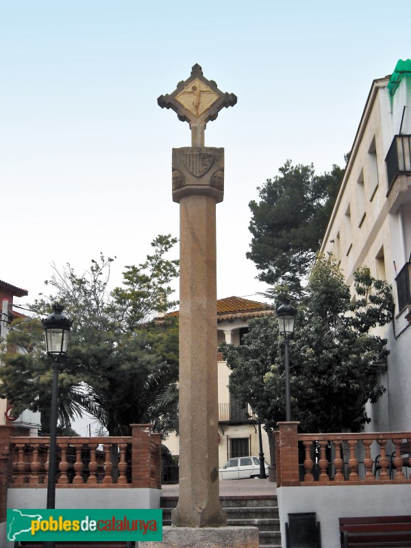 Piera - Creu de la Plaça (Foto: Alba Esteves, 2008) Piera - Creu de la Plaça