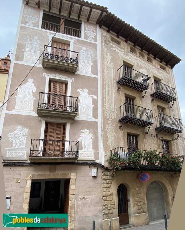 Piera - Cases Víctor Riu (Foto: Albert Esteves, 2022) Piera - Cases Víctor Riu