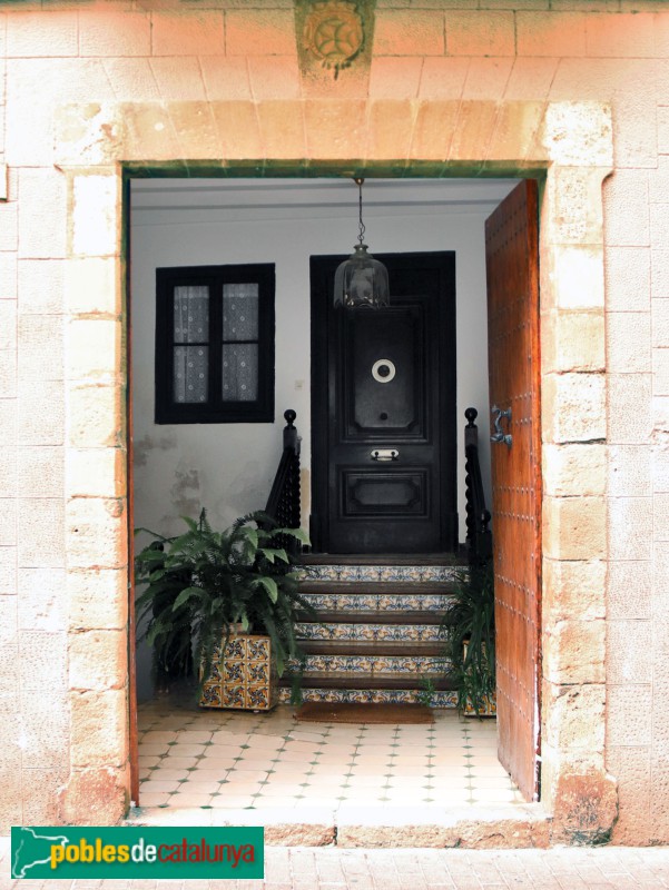 Piera - Cases Víctor Riu (Foto: Albert Esteves, 2022) Piera - Cases Víctor Riu