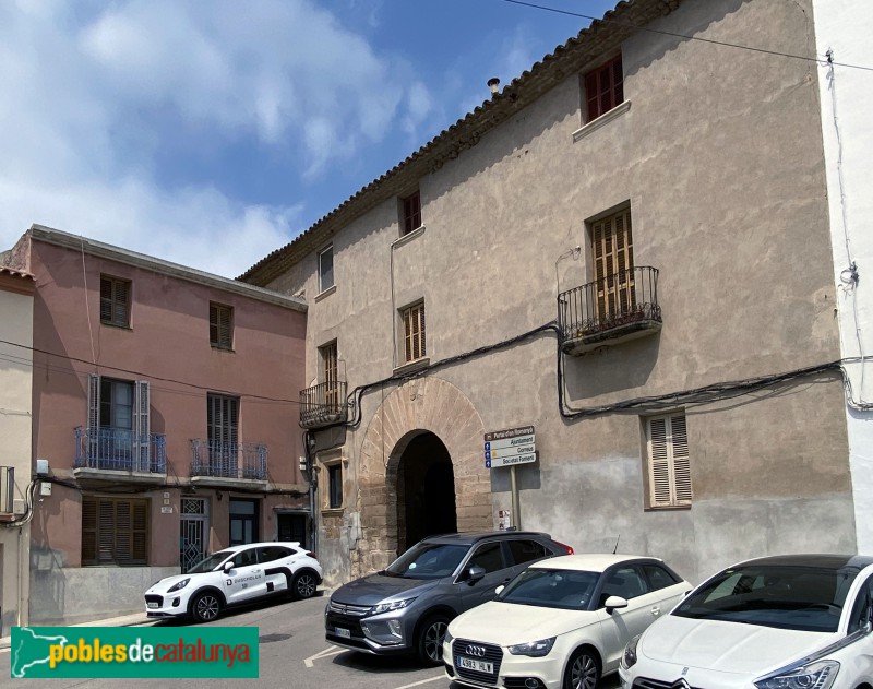 Piera - Portal Romanyà (Foto: Albert Esteves, 2022) Piera - Portal Romanyà