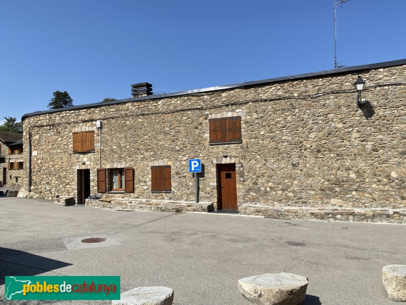 El poble de Das. Cases rehabilitades Vidal Arderiu (Foto: Albert Esteves, 2022) El poble de Das. Cases rehabilitades Vidal Arderiu