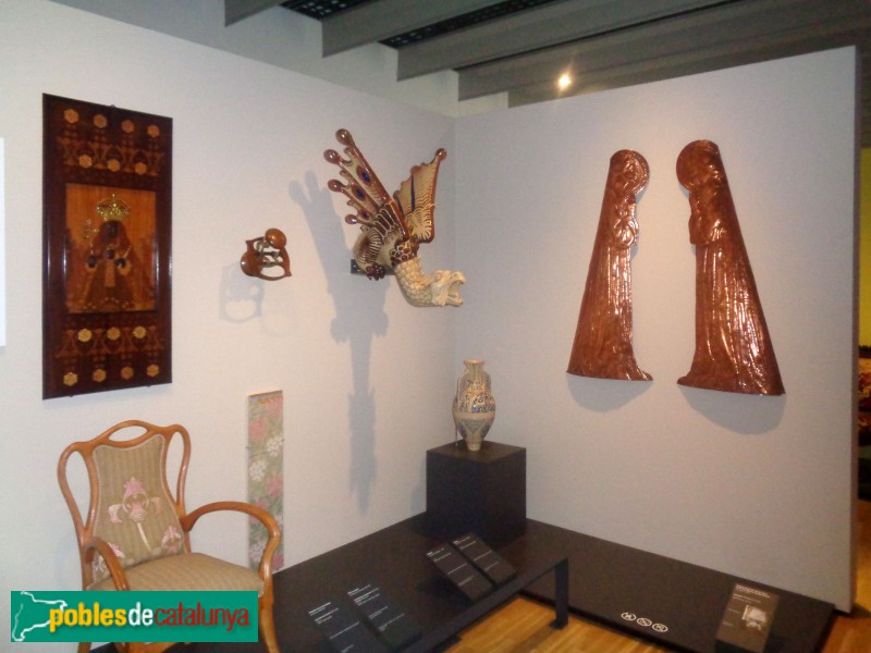 Barcelona - Disseny Hub Barcelona. Sala exposició (Foto: Sergi Suárez, 2022) Barcelona - Disseny Hub Barcelona. Sala exposició