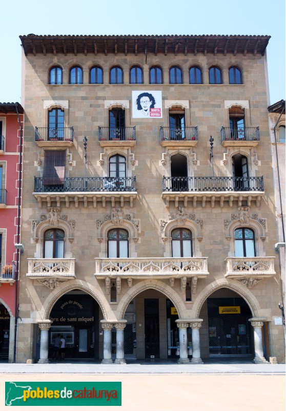 Vic - Casa Costa (Foto: Albert Esteves, 2022) Vic - Casa Costa