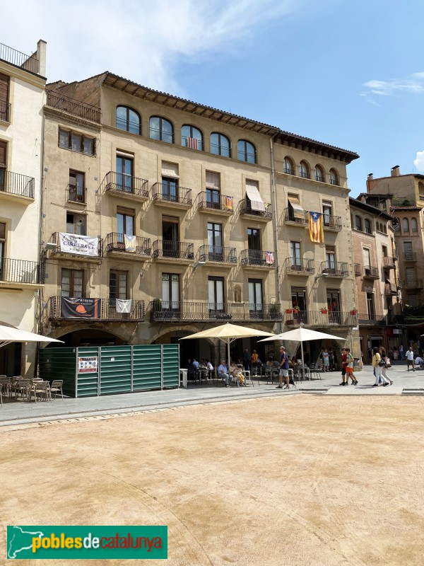 Vic - Plaça Major (Foto: Albert Esteves, 2022) Vic - Plaça Major