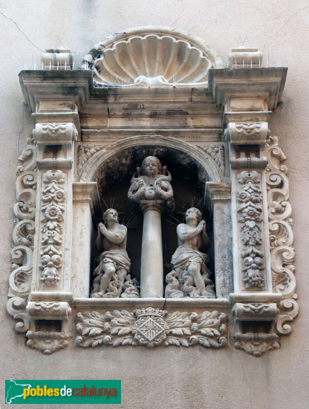 Vic - Casa de la Ciutat (Plaça del Pes) (Foto: Albert Esteves, 2022) Vic - Casa de la Ciutat (Plaça del Pes)