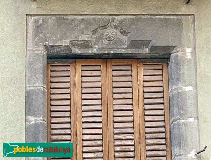 Vic - Plaça Sant Felip, 10 (Foto: Albert Esteves, 2022) Vic - Plaça Sant Felip, 10