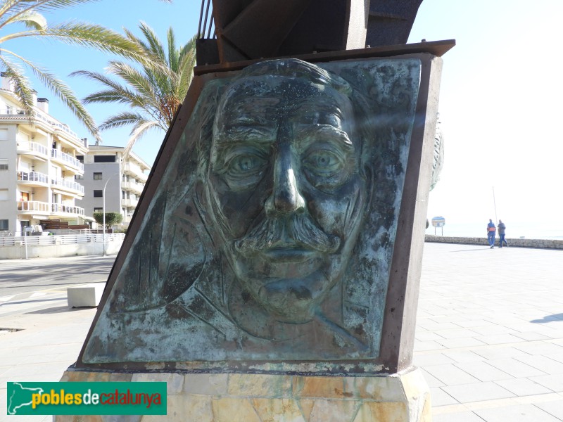 Calafell - Monument a Catalunya (Foto: Valentí Pons, 2022) Calafell - Monument a Catalunya