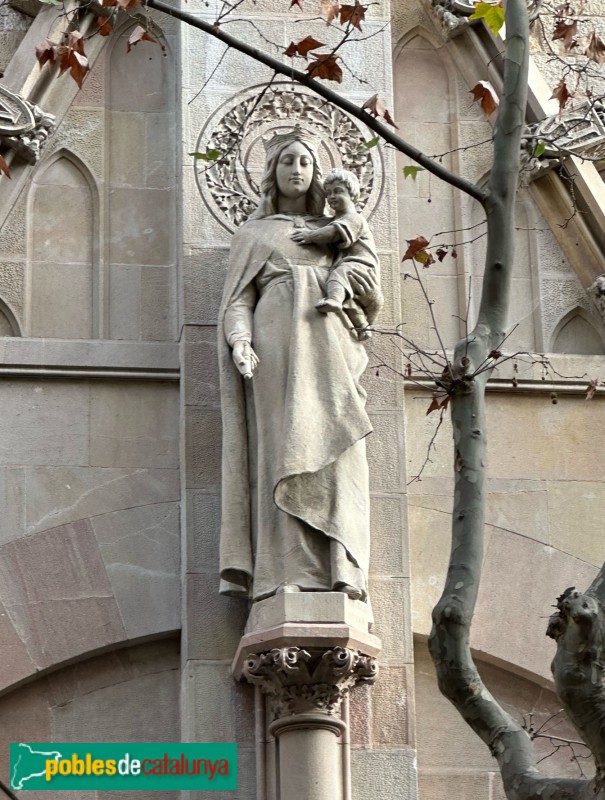 Barcelona - Església de Maria Auxiliadora (Foto: Albert Esteves, 2022) Barcelona - Església de Maria Auxiliadora