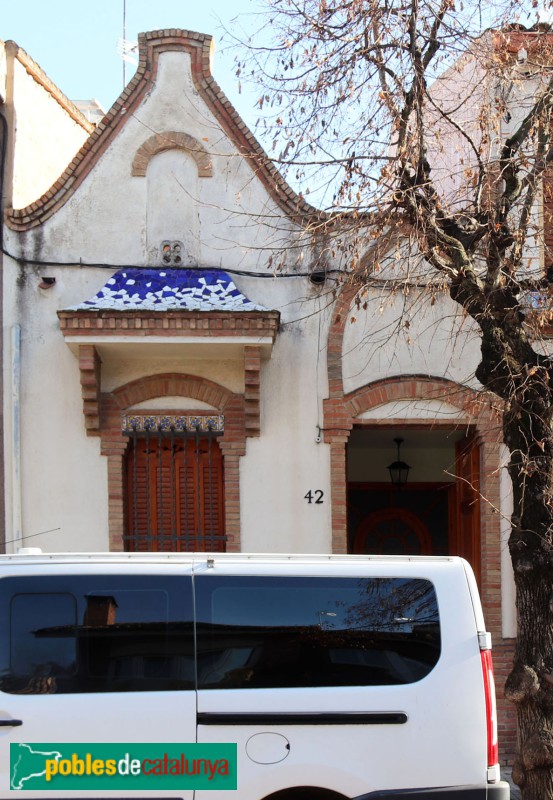 Cardedeu - Crtra. de Cànoves 42 (Foto: Albert Esteves, 2022) Cardedeu - Crtra. de Cànoves 42