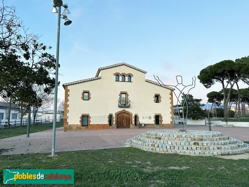 Les Franqueses del Vallès - Can Ribes (Foto: Albert Esteves, 2023) Les Franqueses del Vallès - Can Ribes