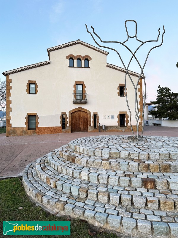 Les Franqueses del Vallès - Can Ribes (Foto: Albert Esteves, 2023) Les Franqueses del Vallès - Can Ribes