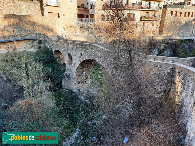 Foto de Caldes de Montbui - Pont medieval