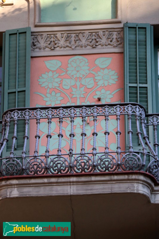 Barcelona - Balmes, 30 / Diputació, 232 (Foto: Albert Esteves, 2023) Barcelona - Balmes, 30 / Diputació, 232