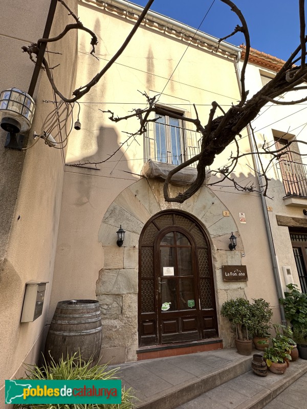 L'Ametlla del Vallès - Carrer Poeta Maragall (Foto: Albert Esteves, 2023) L'Ametlla del Vallès - Carrer Poeta Maragall