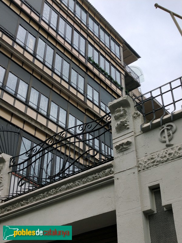 Barcelona - Passatge Mercader, 16 (Foto: Anna Corcoll, 2022) Barcelona - Passatge Mercader, 16