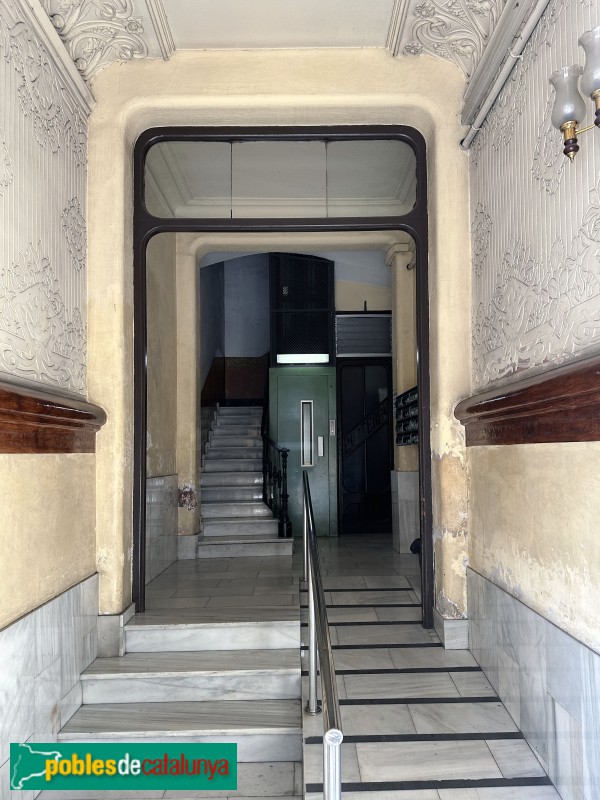 Barcelona - València, 147 (Foto: Albert Esteves, 2023) Barcelona - València, 147