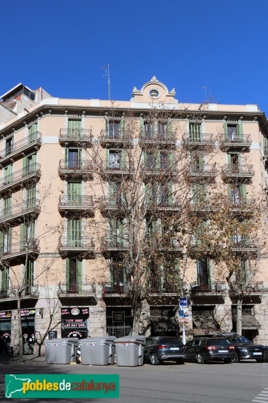 Barcelona - València, 185 / Aribau 72 (Foto: Albert Esteves, 2023) Barcelona - València, 185 / Aribau 72