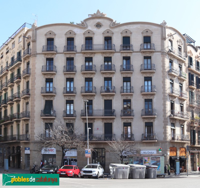 Barcelona - Provença, 184 / Casanova, 146 (Foto: Albert Esteves, 2023) Barcelona - Provença, 184 / Casanova, 146