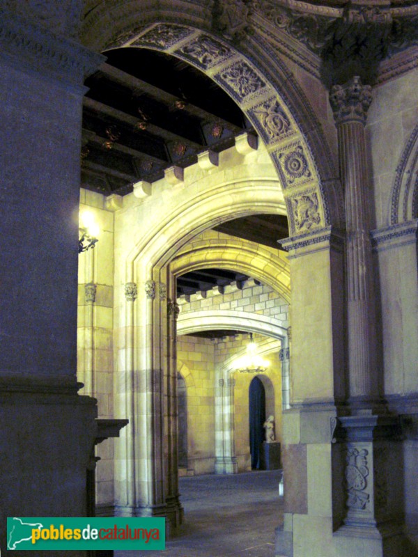 Barcelona - Casa de la Ciutat. Pati interior