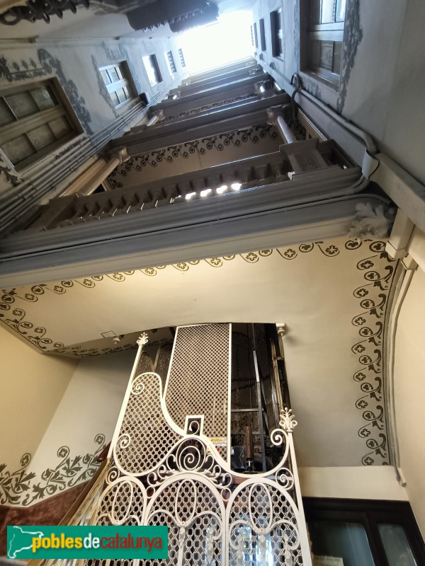 Barcelona - València, 226 / Enric Granados, 20 (Foto: Anna Corcoll, 2022) Barcelona - València, 226 / Enric Granados, 20