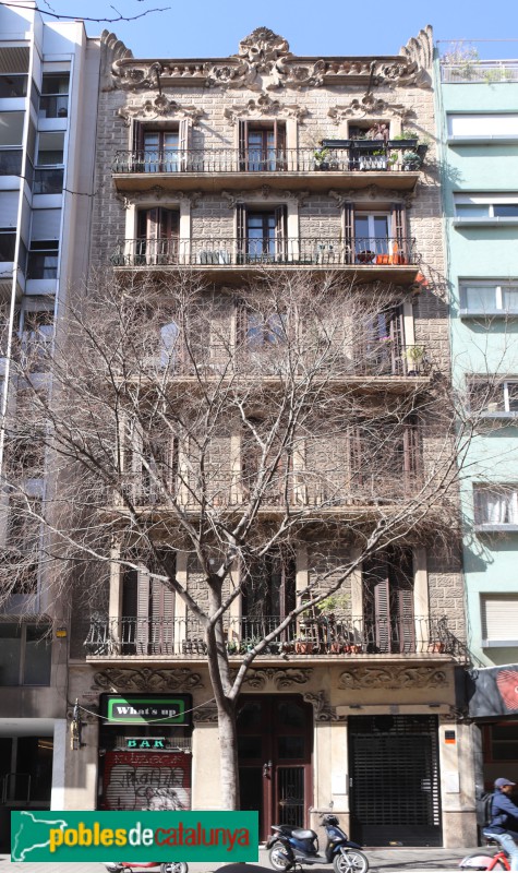 Barcelona - París, 191 (Foto: Albert Esteves, 2023) Barcelona - París, 191