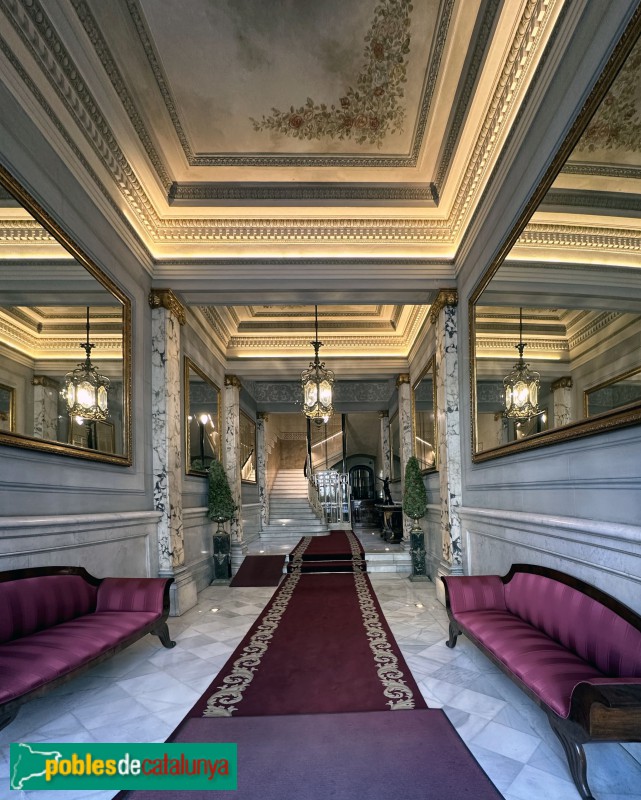 Barcelona - Diagonal, 427 (Foto: Albert Esteves, 2023) Barcelona - Diagonal, 427