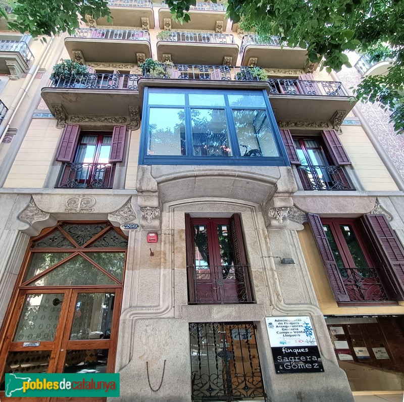 Barcelona - Còrsega, 260 (Foto: Anna Corcoll, 2022) Barcelona - Còrsega, 260