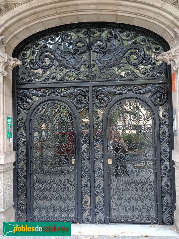 Barcelona - Diagonal, 411 (Foto: Anna Corcoll, 2022) Barcelona - Diagonal, 411