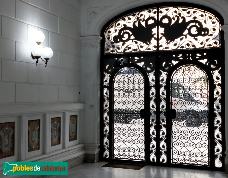 Barcelona - Diagonal, 411 (Foto: Anna Corcoll, 2022) Barcelona - Diagonal, 411