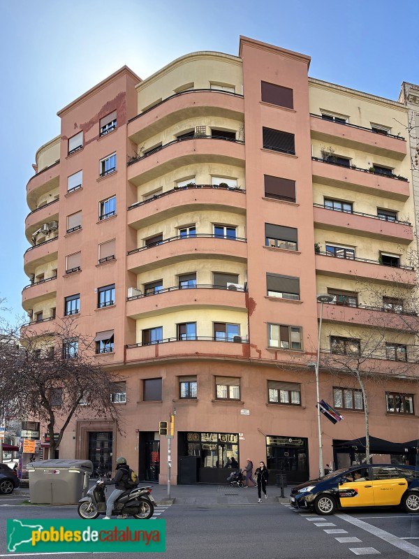 Barcelona - Londres, 45 - Urgell, 237-239 (Foto: Albert Esteves, 2023) Barcelona - Londres, 45 - Urgell, 237-239