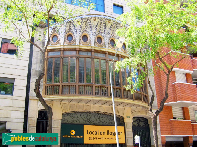 Barcelona - Calàbria, 191-193 (Foto: Albert Esteves, 2008) Barcelona - Calàbria, 191-193