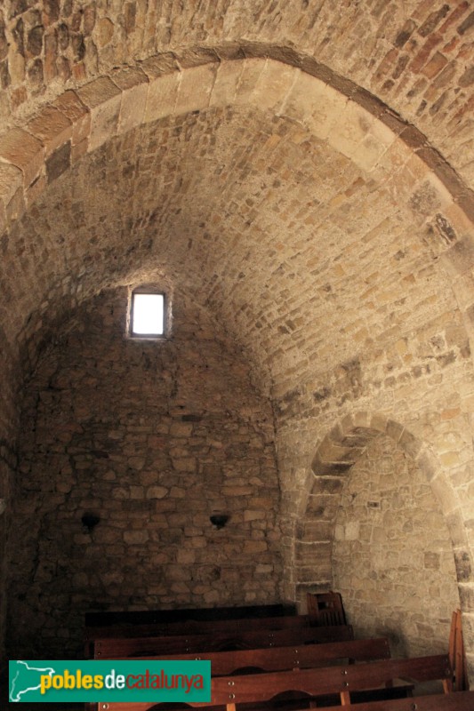 Subirats - Sant Pere del Castell de Subirats (Foto: Albert Esteves, 2012) Subirats - Sant Pere del Castell de Subirats