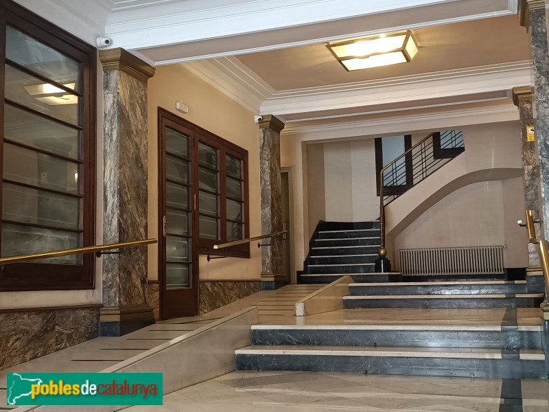 Barcelona - Londres, 45 - Urgell, 237-239 (Foto: Anna Corcoll, 2023) Barcelona - Londres, 45 - Urgell, 237-239