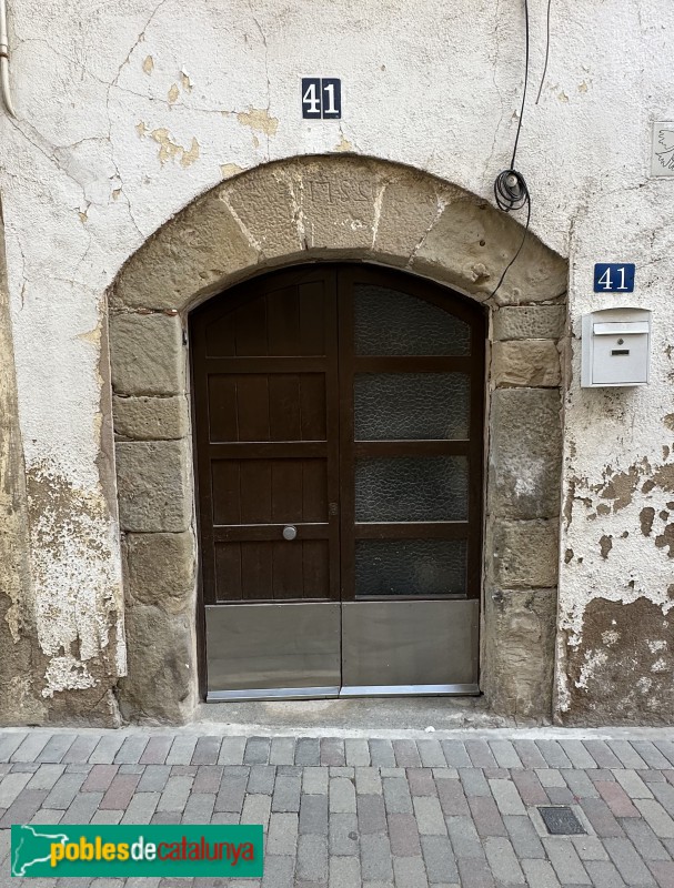 Centelles - Carrer de Sant Martí, 41 (Foto: Albert Esteves, 2023) Centelles - Carrer de Sant Martí, 41