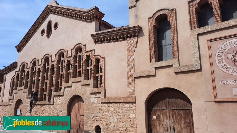 Pira - Celler del Sindicat Agrícola (Foto: Vicent Miralles, 2023) Pira - Celler del Sindicat Agrícola