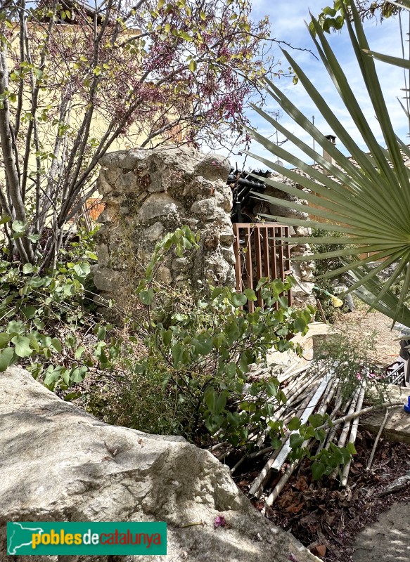 Olesa de Bonesvalls - Pou (Foto: Albert Esteves, 2023) Olesa de Bonesvalls - Pou