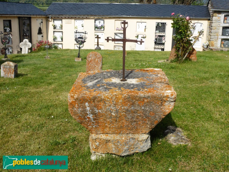 Bellver de Cerdanya - Església de Sant Marcel de Bor. Cementiri (Foto: <i>Vicent Miralles</i>, 2020) Bellver de Cerdanya - Església de Sant Marcel de Bor. Cementiri