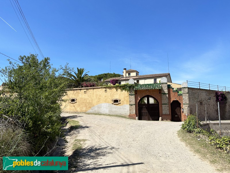 Sant Esteve Sesrovires - Can Julià de la Riera (Foto: Albert Esteves, 2023) Sant Esteve Sesrovires - Can Julià de la Riera