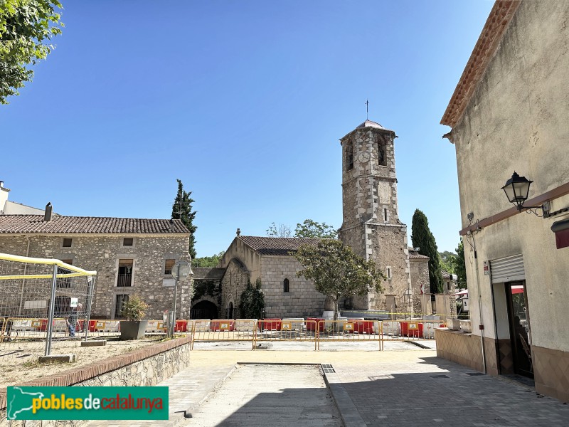 Gualba - Església de Sant Vicenç (Foto: Albert Esteves, 2023) Gualba - Església de Sant Vicenç