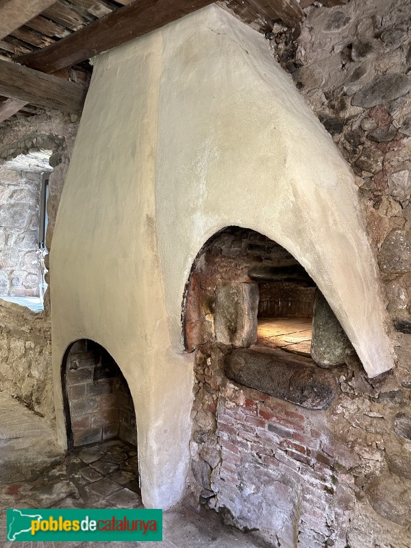 Gualba - Can Figueres. Forns