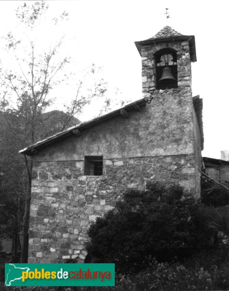 Adons - Església de Sant Vicenç (Foto: <i>J.A.Corbella / J. Salvadó -calaix.gencat.cat-</i>, 1985) Adons - Església de Sant Vicenç