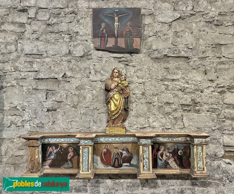 Erill la Vall - Església de Santa Eulàlia. Retaule del Roser, segle XVII (Foto: Albert Esteves, 2023) Erill la Vall - Església de Santa Eulàlia. Retaule del Roser, segle XVII