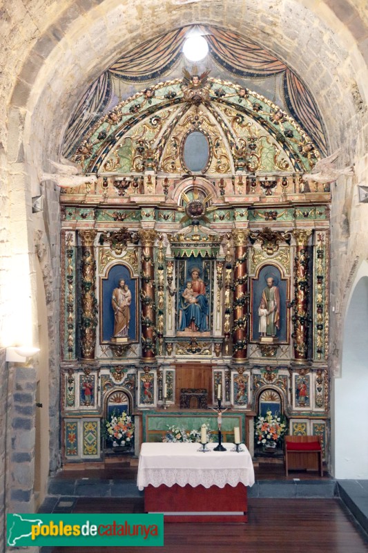 Durro - Església de la Nativitat de la Mare de Déu. Retaule major (Foto: Albert Esteves, 2023) Durro - Església de la Nativitat de la Mare de Déu. Retaule major