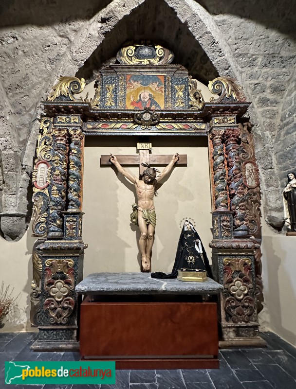 Durro - Església de la Nativitat de la Mare de Déu. Retaule del Sant Crist (1732) (Foto: Albert Esteves, 2023) Durro - Església de la Nativitat de la Mare de Déu. Retaule del Sant Crist (1732)