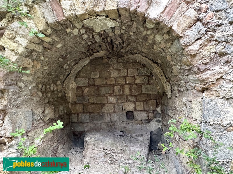 Sarroqueta - Església de Santa Maria (Foto: Albert Esteves, 2023) Sarroqueta - Església de Santa Maria