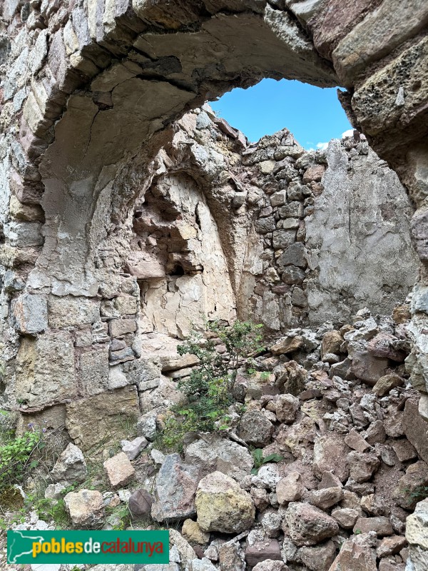 Sarroqueta - Església de Santa Maria (Foto: Albert Esteves, 2023) Sarroqueta - Església de Santa Maria