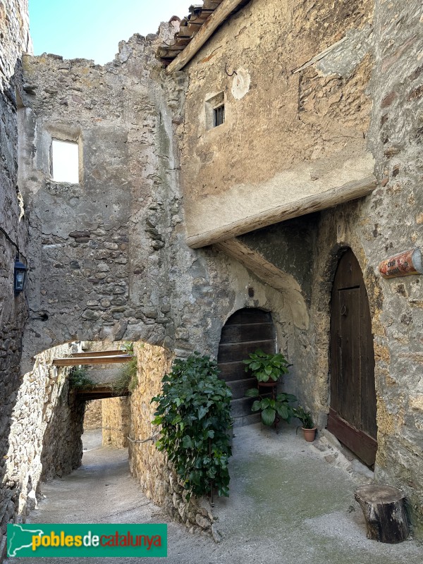 Perves - Nucli antic (Foto: Albert Esteves, 2023) Perves - Nucli antic