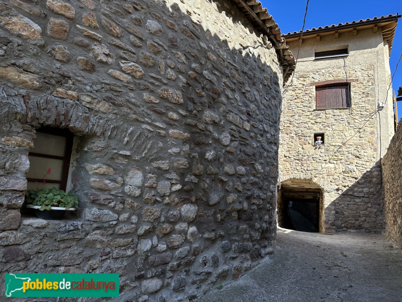 Perves - Nucli antic (Foto: Albert Esteves, 2023) Perves - Nucli antic